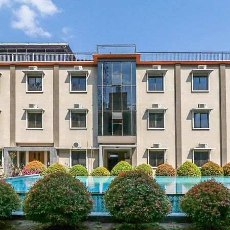 Grand Senggigi Hotel Exterior photo