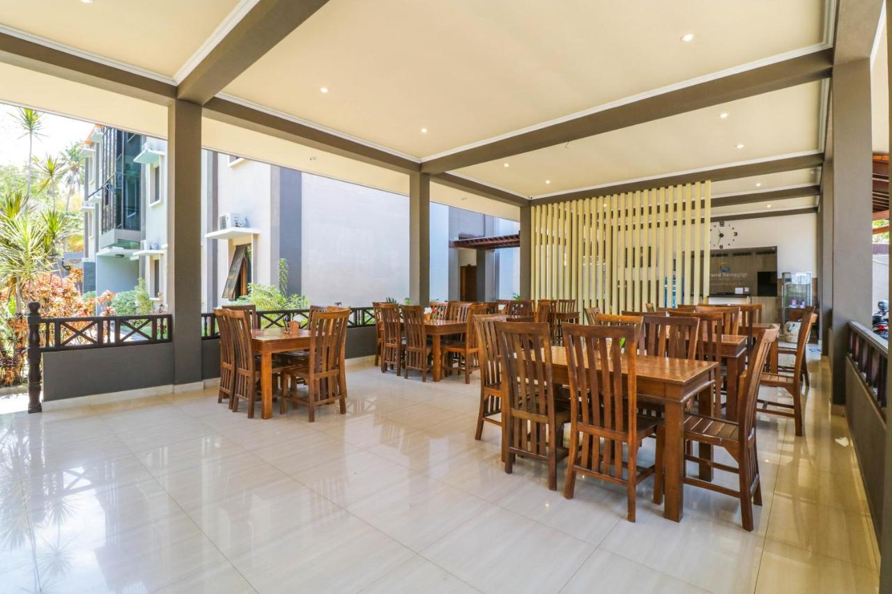 Grand Senggigi Hotel Exterior photo